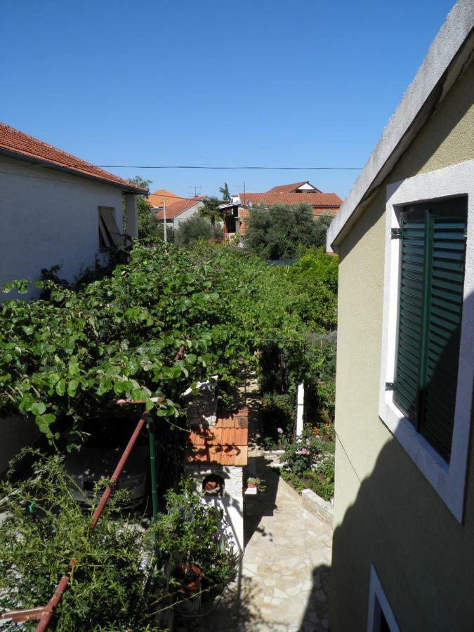 Apartman Mia Biograd Биоград-на-Мору Экстерьер фото