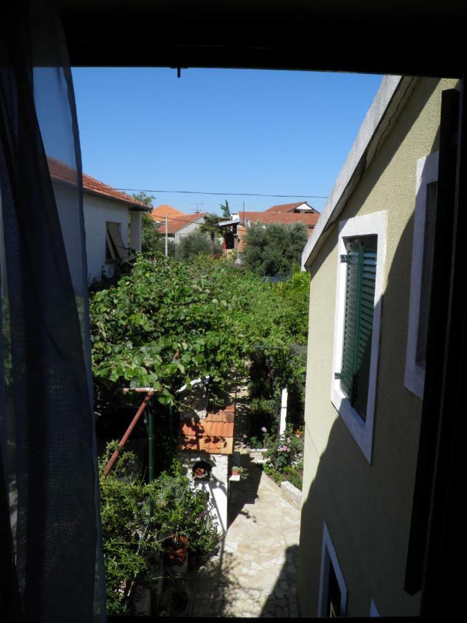 Apartman Mia Biograd Биоград-на-Мору Экстерьер фото